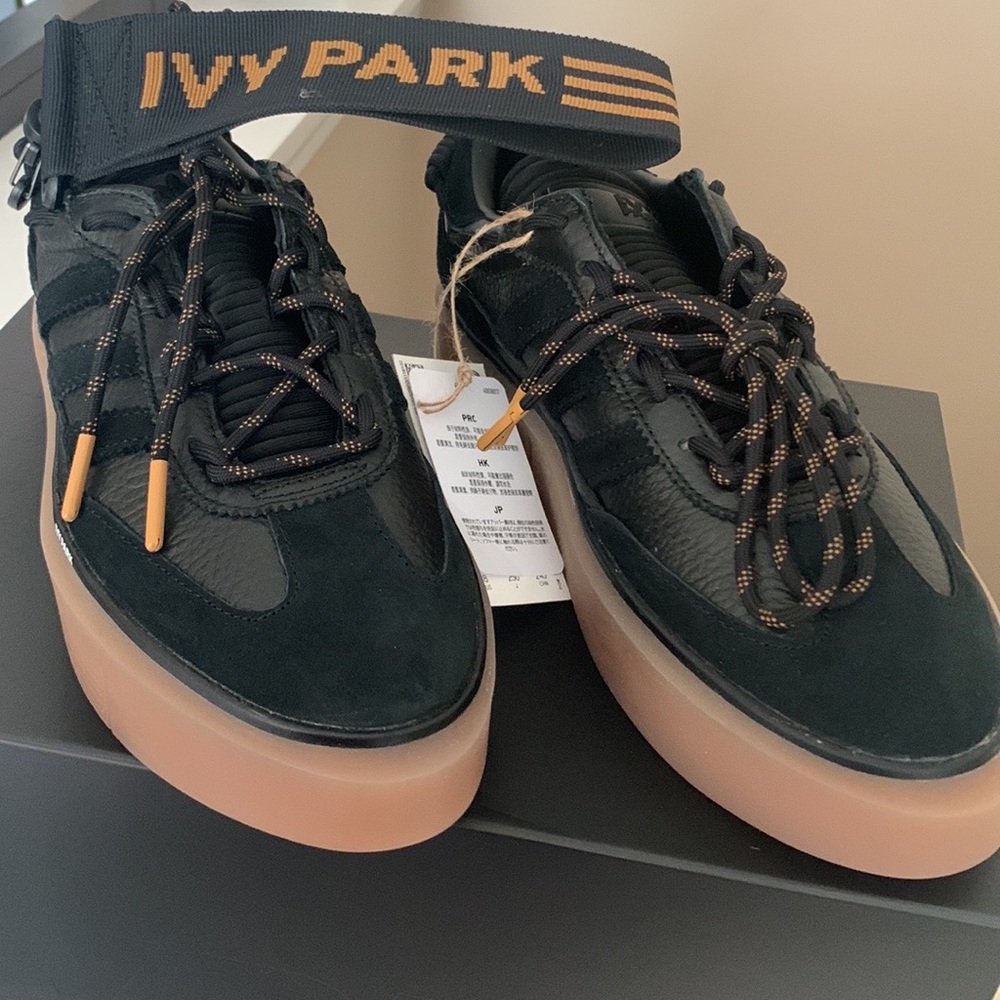 Adidas Ivy Park SuperSleek Black Size 8 NWT